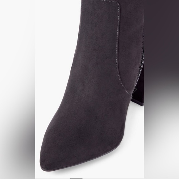 Arlette Black Block Heeled Boots Size 5.5 Black. Faux Suede. Heel 4" - Picture 5 of 8